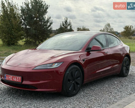 Тесла Модель 3 2024 в Дубно на Automoto.ua Красный Тесла Модель 3, объемом двигателя 0 л и пробегом 12 тыс. км за 25500 $, фото 4 на Automoto.ua