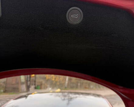 Червоний Тесла Модель 3, об'ємом двигуна 0 л та пробігом 37 тис. км за 27800 $, фото 7 на Automoto.ua