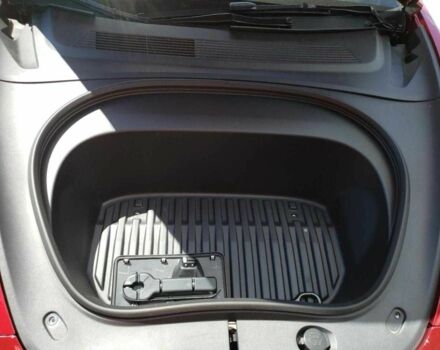 Красный Тесла Модель 3, объемом двигателя 0 л и пробегом 11 тыс. км за 24500 $, фото 10 на Automoto.ua