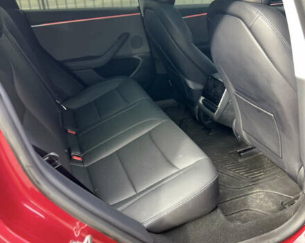 Тесла Модель 3 2024 у Харкові на Automoto.ua Червоний Тесла Модель 3, об'ємом двигуна 0 л та пробігом 14 тис. км за 24799 $, фото 5 на Automoto.ua