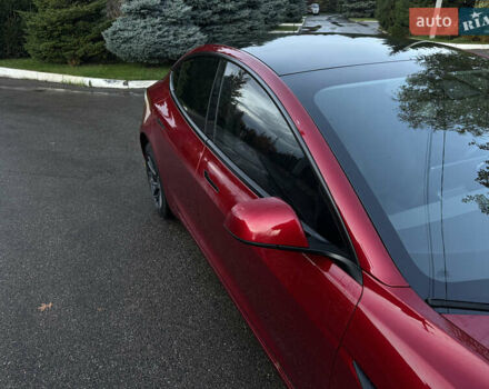 Червоний Тесла Модель 3, об'ємом двигуна 0 л та пробігом 43 тис. км за 33000 $, фото 4 на Automoto.ua