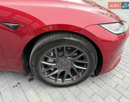 Червоний Тесла Модель 3, об'ємом двигуна 0 л та пробігом 10 тис. км за 29900 $, фото 25 на Automoto.ua