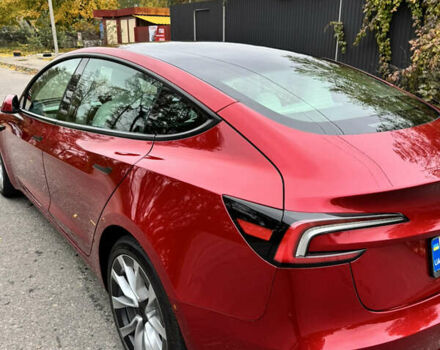 Тесла Модель 3 2024 в Белой Церкве на Automoto.ua Красный Тесла Модель 3, объемом двигателя 0 л и пробегом 13 тыс. км за 29800 $, фото 6 на Automoto.ua