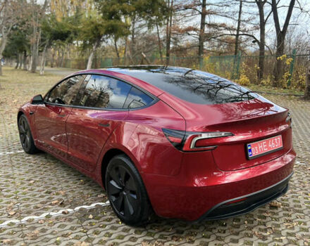 Тесла Модель 3 2024 у Харкові на Automoto.ua Червоний Тесла Модель 3, об'ємом двигуна 0 л та пробігом 14 тис. км за 24799 $, фото 2 на Automoto.ua