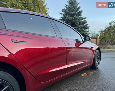 Червоний Тесла Модель 3, об'ємом двигуна 0 л та пробігом 43 тис. км за 33000 $, фото 13 на Automoto.ua