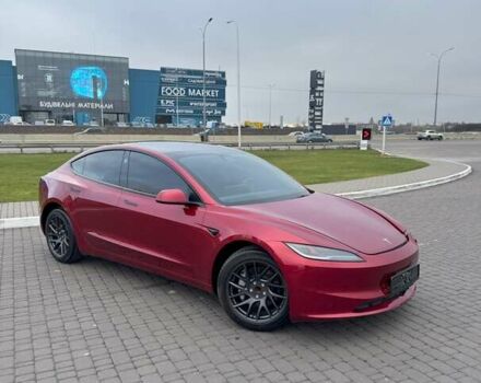 Красный Тесла Модель 3, объемом двигателя 0 л и пробегом 5 тыс. км за 27300 $, фото 2 на Automoto.ua