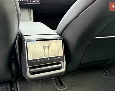 Красный Тесла Модель 3, объемом двигателя 0 л и пробегом 2 тыс. км за 24999 $, фото 50 на Automoto.ua