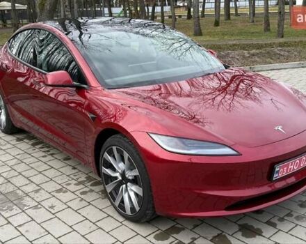 Красный Тесла Модель 3, объемом двигателя 0 л и пробегом 2 тыс. км за 24999 $, фото 2 на Automoto.ua