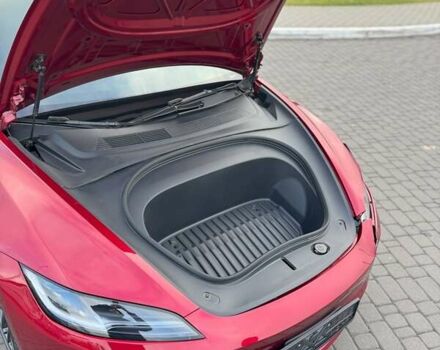 Красный Тесла Модель 3, объемом двигателя 0 л и пробегом 5 тыс. км за 27300 $, фото 14 на Automoto.ua