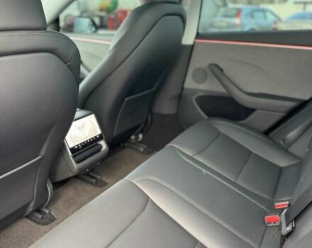 Красный Тесла Модель 3, объемом двигателя 0 л и пробегом 5 тыс. км за 27300 $, фото 25 на Automoto.ua