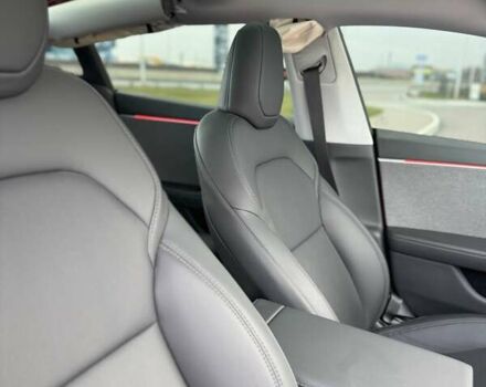 Красный Тесла Модель 3, объемом двигателя 0 л и пробегом 5 тыс. км за 27300 $, фото 21 на Automoto.ua