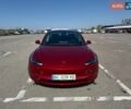 Красный Тесла Модель 3, объемом двигателя 0 л и пробегом 2 тыс. км за 26500 $, фото 1 на Automoto.ua