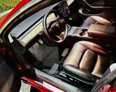 Красный Тесла Модель 3, объемом двигателя 0 л и пробегом 181 тыс. км за 19000 $, фото 12 на Automoto.ua