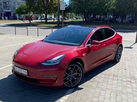 Червоний Тесла Модель 3, об'ємом двигуна 0 л та пробігом 137 тис. км за 13500 $, фото 1 на Automoto.ua