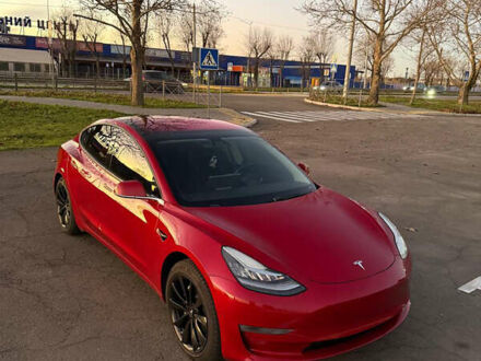 Красный Тесла Модель 3, объемом двигателя 0 л и пробегом 90 тыс. км за 16499 $, фото 1 на Automoto.ua
