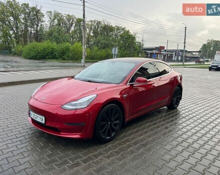 Красный Тесла Модель 3, объемом двигателя 0 л и пробегом 132 тыс. км за 16500 $, фото 1 на Automoto.ua