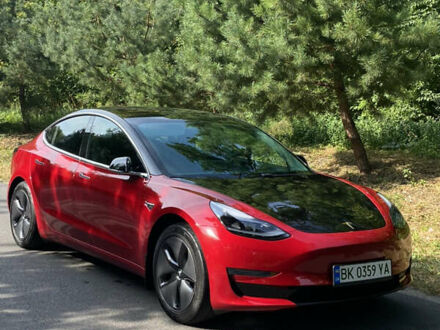 Красный Тесла Модель 3, объемом двигателя 0 л и пробегом 110 тыс. км за 18900 $, фото 1 на Automoto.ua