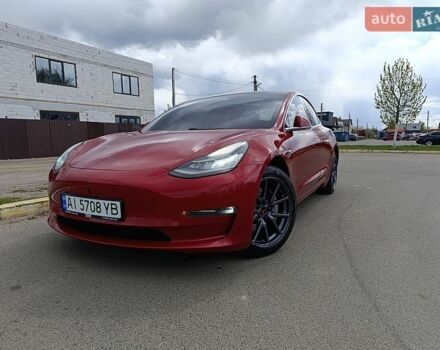 Красный Тесла Модель 3, объемом двигателя 0 л и пробегом 155 тыс. км за 16900 $, фото 1 на Automoto.ua