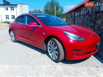 Тесла Модель 3 2018 у Львові на Automoto.ua Червоний Тесла Модель 3, об'ємом двигуна 0 л та пробігом 85 тис. км за 10999 $, фото 1 на Automoto.ua