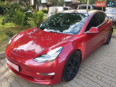 Красный Тесла Модель 3, объемом двигателя 0 л и пробегом 195 тыс. км за 16600 $, фото 1 на Automoto.ua