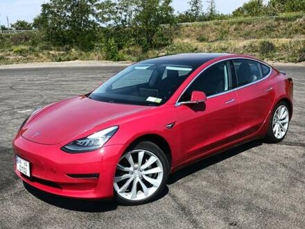 Красный Тесла Модель 3, объемом двигателя 0 л и пробегом 74 тыс. км за 22500 $, фото 1 на Automoto.ua