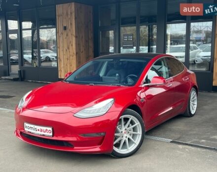 Красный Тесла Модель 3, объемом двигателя 0 л и пробегом 57 тыс. км за 16299 $, фото 1 на Automoto.ua