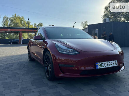 Красный Тесла Модель 3, объемом двигателя 0 л и пробегом 150 тыс. км за 19000 $, фото 1 на Automoto.ua