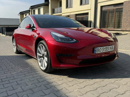 Тесла Модель 3 2019 в Тернополе на Automoto.ua Красный Тесла Модель 3, объемом двигателя 0 л и пробегом 57 тыс. км за 18800 $, фото 1 на Automoto.ua