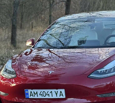 Червоний Тесла Модель 3, об'ємом двигуна 0 л та пробігом 125 тис. км за 15000 $, фото 1 на Automoto.ua