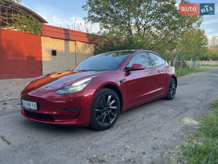 Тесла Модель 3 2019 у Одесі на Automoto.ua Червоний Тесла Модель 3, об'ємом двигуна 0 л та пробігом 90 тис. км за 19199 $, фото 1 на Automoto.ua