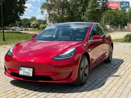 Червоний Тесла Модель 3, об'ємом двигуна 0 л та пробігом 45 тис. км за 16900 $, фото 1 на Automoto.ua