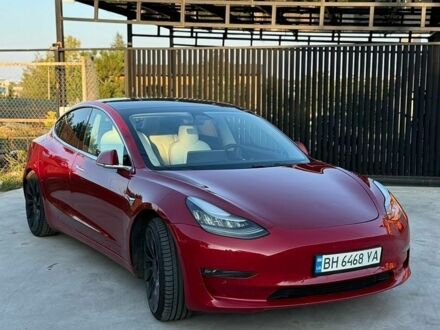 Красный Тесла Модель 3, объемом двигателя 0 л и пробегом 158 тыс. км за 19600 $, фото 1 на Automoto.ua