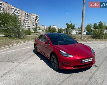 Красный Тесла Модель 3, объемом двигателя 0 л и пробегом 30 тыс. км за 18500 $, фото 1 на Automoto.ua