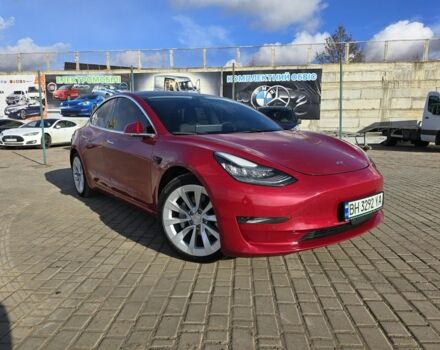 Червоний Тесла Модель 3, об'ємом двигуна 0 л та пробігом 100 тис. км за 16999 $, фото 1 на Automoto.ua