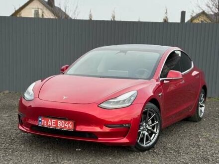 Красный Тесла Модель 3, объемом двигателя 0 л и пробегом 120 тыс. км за 18500 $, фото 1 на Automoto.ua