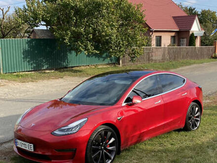 Тесла Модель 3 2020 у Полтаві на Automoto.ua Червоний Тесла Модель 3, об'ємом двигуна 0 л та пробігом 50 тис. км за 30500 $, фото 1 на Automoto.ua