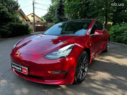 Тесла Модель 3 2020 у Києві на Automoto.ua Червоний Тесла Модель 3, об'ємом двигуна 0 л та пробігом 80 тис. км за 17290 $, фото 1 на Automoto.ua