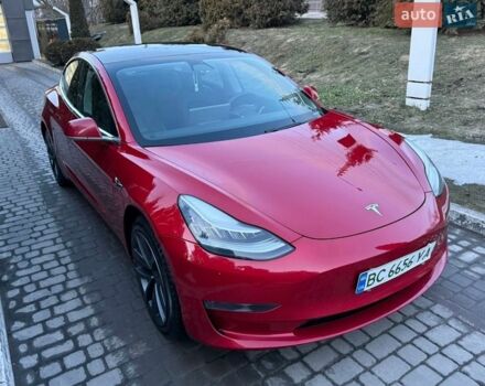 Красный Тесла Модель 3, объемом двигателя 0 л и пробегом 145 тыс. км за 15990 $, фото 1 на Automoto.ua