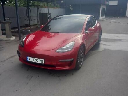 Тесла Модель 3 2020 у Белой Церкве на Automoto.ua Червоний Тесла Модель 3, об'ємом двигуна 0 л та пробігом 101 тис. км за 22000 $, фото 1 на Automoto.ua