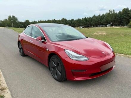 Красный Тесла Модель 3, объемом двигателя 0 л и пробегом 79 тыс. км за 12250 $, фото 1 на Automoto.ua