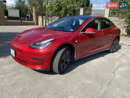 Тесла Модель 3 2020 в Запорожье на Automoto.ua Красный Тесла Модель 3, объемом двигателя 0 л и пробегом 77 тыс. км за 21000 $, фото 1 на Automoto.ua