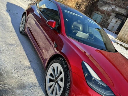 Тесла Модель 3 2021 у Харкові на Automoto.ua Червоний Тесла Модель 3, об'ємом двигуна 0 л та пробігом 70 тис. км за 23000 $, фото 1 на Automoto.ua