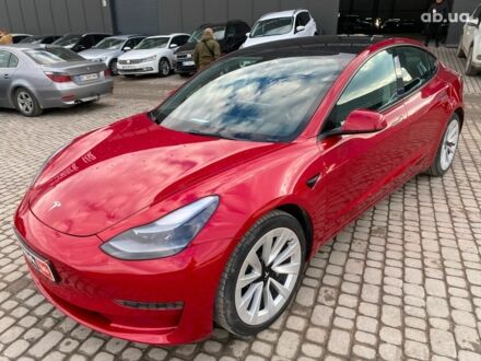 Тесла Модель 3 2021 у Львові на Automoto.ua Червоний Тесла Модель 3, об'ємом двигуна 0 л та пробігом 62 тис. км за 22790 $, фото 1 на Automoto.ua