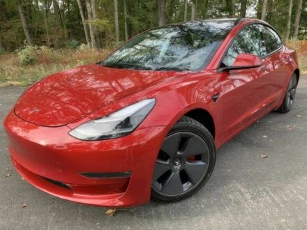 Тесла Модель 3 2021 у Вінниці на Automoto.ua Червоний Тесла Модель 3, об'ємом двигуна 0 л та пробігом 27 тис. км за 12000 $, фото 1 на Automoto.ua