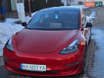 Червоний Тесла Модель 3, об'ємом двигуна 0 л та пробігом 50 тис. км за 16500 $, фото 1 на Automoto.ua