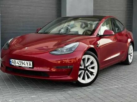 Тесла Модель 3 2021 у Львові на Automoto.ua Червоний Тесла Модель 3, об'ємом двигуна 0 л та пробігом 45 тис. км за 17500 $, фото 1 на Automoto.ua