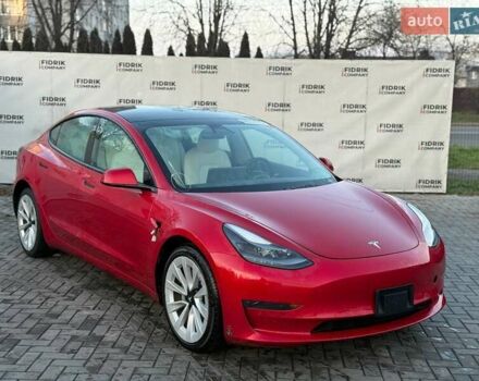 Красный Тесла Модель 3, объемом двигателя 0 л и пробегом 187 тыс. км за 13600 $, фото 1 на Automoto.ua