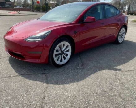 Красный Тесла Модель 3, объемом двигателя 0 л и пробегом 13 тыс. км за 8900 $, фото 1 на Automoto.ua