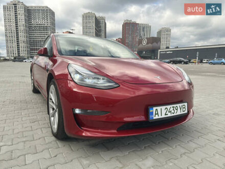 Красный Тесла Модель 3, объемом двигателя 0 л и пробегом 82 тыс. км за 27499 $, фото 1 на Automoto.ua