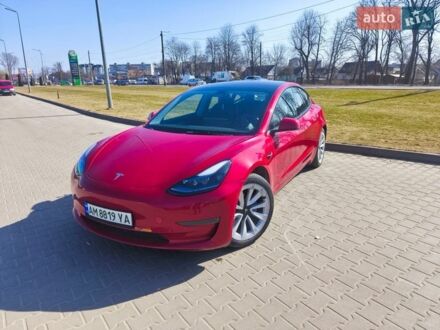 Красный Тесла Модель 3, объемом двигателя 0 л и пробегом 33 тыс. км за 18300 $, фото 1 на Automoto.ua
